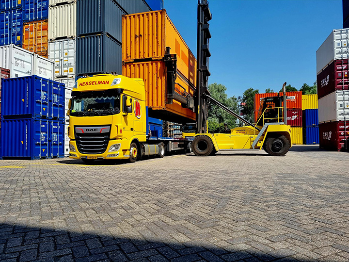 Open vrachtwagen